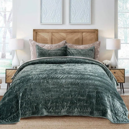 Velvet Quilt Bedspread