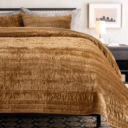 Velvet Quilt Bedspread