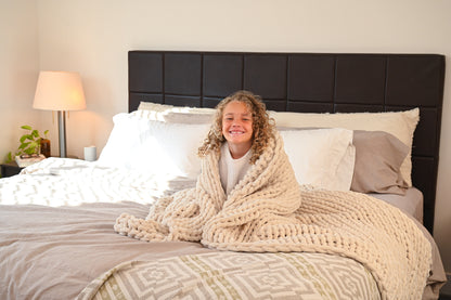 Willa and Belle 50"x60" Tighter Chunky Knit Throw Blanket